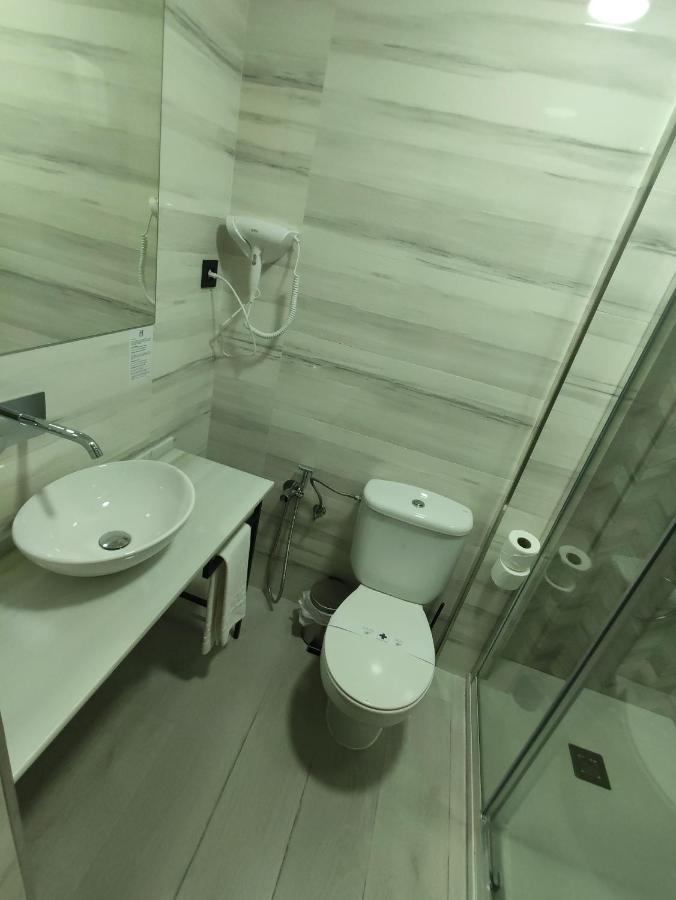 Hotel Cedran 2*